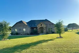 217 Maverick Ct, Granbury, TX 76049 - Photo 31