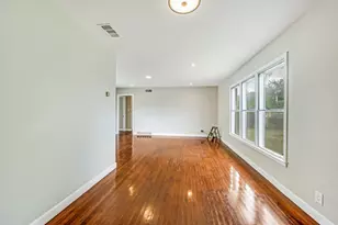 5404 Fossil Dr, Haltom City, TX 76117 - Photo 9