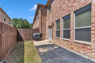 5035 Barcelona Trl, Grand Prairie, TX 75052 - Photo 19