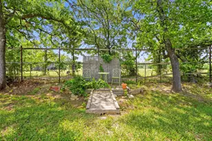 224 Hidden Creek Loop, Weatherford, TX 76085 - Photo 31
