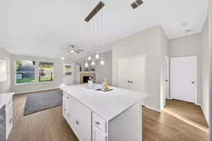 1925 Clear Creek Dr, Little Elm, TX 75068 - Photo 9