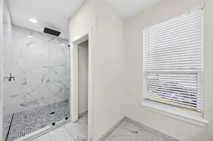 4128 Pluto St, Dallas, TX 75212 - Photo 15