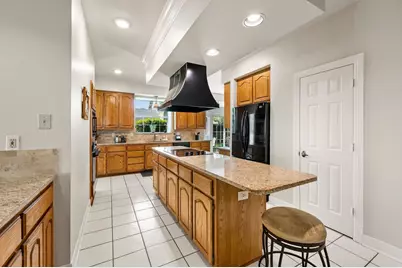 2332 Lakeway Terrace, Flower Mound, TX 75028 - Photo 11