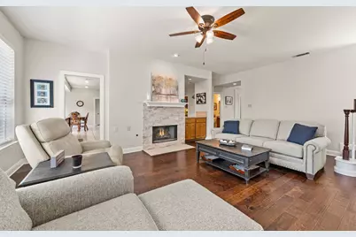 2332 Lakeway Terrace, Flower Mound, TX 75028 - Photo 9