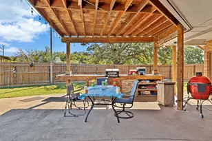 4031 Burleson Retta Rd, Burleson, TX 76028 - Photo 9