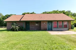415 Meadowlark Trail, Springtown, TX 76082 - Photo 1