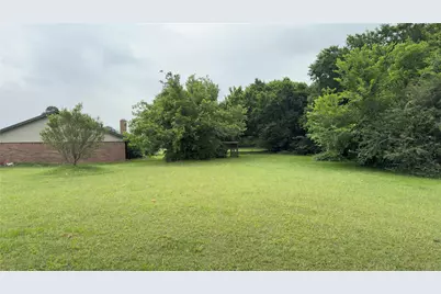 415 Meadowlark Trail, Springtown, TX 76082 - Photo 33