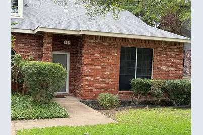 827 Ash Grove Lane #829, DeSoto, TX 75115 - Photo 1