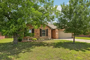 3017 N Hickory St, Sherman, TX 75092 - Photo 5