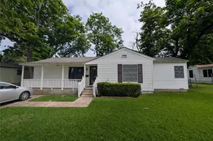 1605 Maple Dr, Garland, TX 75042 - Photo 1