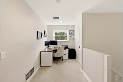 8814 Sanshire Avenue, Dallas, TX 75231 - Photo 23