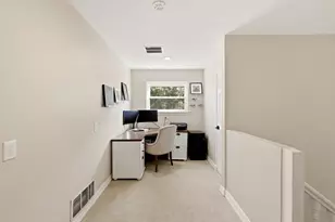 8814 Sanshire Ave, Dallas, TX 75231 - Photo 23