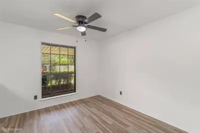 8669 Chalmette Drive, Shreveport, LA 71115 - Photo 15