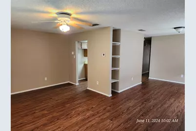 429 Thomas Street SW #D, Burleson, TX 76028 - Photo 5
