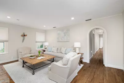 431 Monte Vista Drive, Dallas, TX 75223 - Photo 7