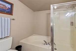 194 Indian Gap Dr, Mabank, TX 75156 - Photo 11