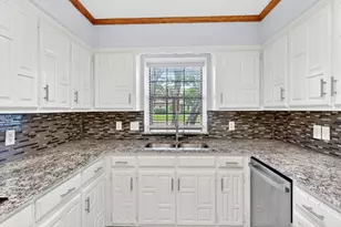 918 Green Brook Dr, Allen, TX 75002 - Photo 17