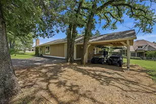 100 Cayuga Cove, Lake Kiowa, TX 76240 - Photo 5