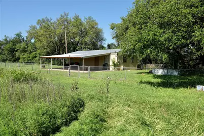 588 S County Rd 430, Goldthwaite, TX 76844 - Photo 29