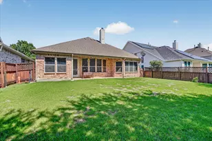 11823 Eden Ln, Frisco, TX 75033 - Photo 23