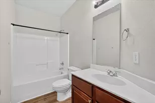 11823 Eden Ln, Frisco, TX 75033 - Photo 13