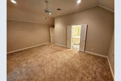 109 Kingston Drive, Waco, TX 76712 - Photo 9