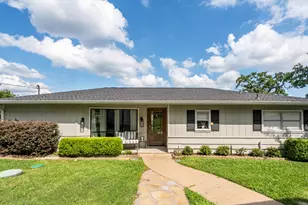 138 Pinoak Dr, Mabank, TX 75156 - Photo 9
