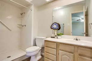 4064 Boca Bay Dr, Dallas, TX 75244 - Photo 19