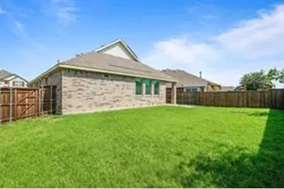 4529 Hemingway Avenue, Aubrey, TX 76227 - Photo 25