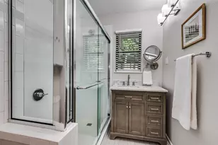 5731 Berkshire Ln, Dallas, TX 75209 - Photo 15