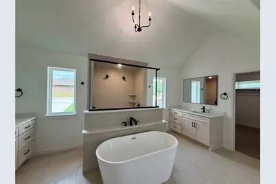 2704 Village Road, Granbury, TX 76049 - Photo 15