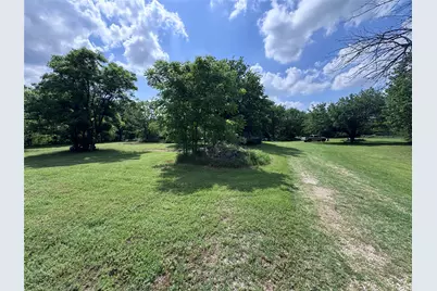 806 Old Base Road, Aurora, TX 76078 - Photo 15