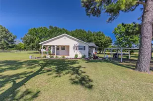 1551 Co Rd 3327, Greenville, TX 75402 - Photo 9