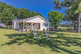 1551 Co Rd 3327, Greenville, TX 75402 - Photo 15