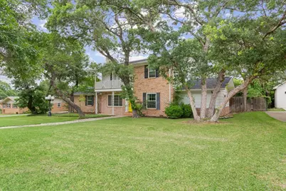 425 White Hall Road, Woodway, TX 76712 - Photo 3