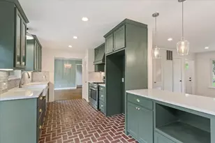 425 Whitehall Rd, Woodway, TX 76712 - Photo 13