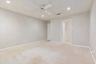 425 Whitehall Rd, Woodway, TX 76712 - Photo 25