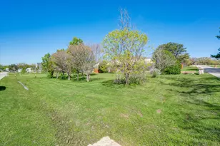 304 Oak Dr, Argyle, TX 76226 - Photo 3