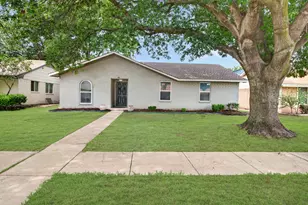 903 Grassy Glen Dr, Allen, TX 75002 - Photo 3