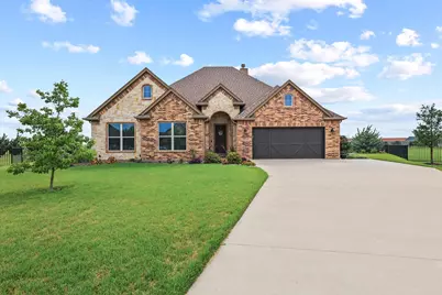 1605 Covered Bridge Court, Gunter, TX 75058 - Photo 3