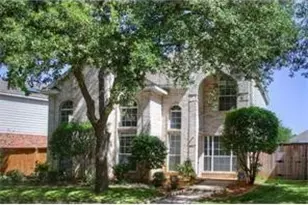 907 Canal, Irving, TX 75063 - Photo 1