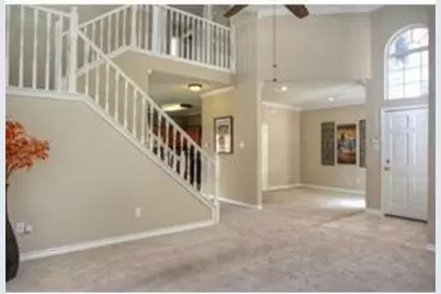 907 Canal, Irving, TX 75063 - Photo 5