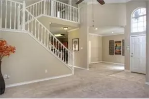 907 Canal, Irving, TX 75063 - Photo 5