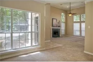 907 Canal, Irving, TX 75063 - Photo 13