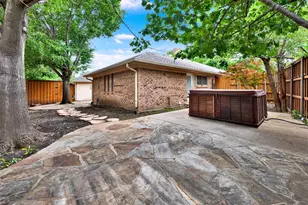 16801 Thomas Chapel Dr, Dallas, TX 75248 - Photo 3
