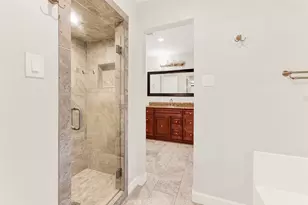 16801 Thomas Chapel Dr, Dallas, TX 75248 - Photo 23