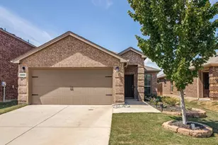 8905 Deadwood Ln, Aubrey, TX 76227 - Photo 1