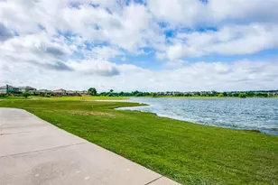 8905 Deadwood Ln, Aubrey, TX 76227 - Photo 27