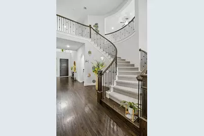 7826 Uxbridge Drive, Irving, TX 75063 - Photo 3