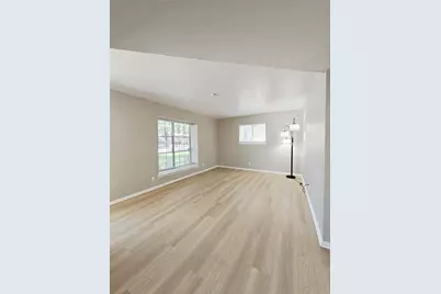 745 W Cedar Street, Hurst, TX 76053 - Photo 7